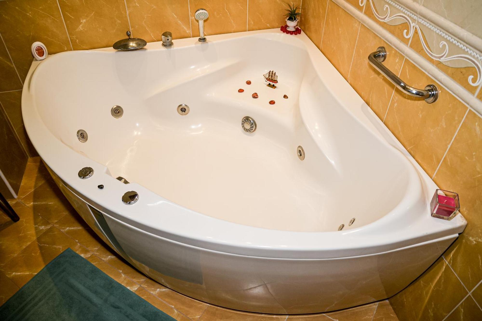 Hajnal Apartman Hajdúszoboszló Esterno foto