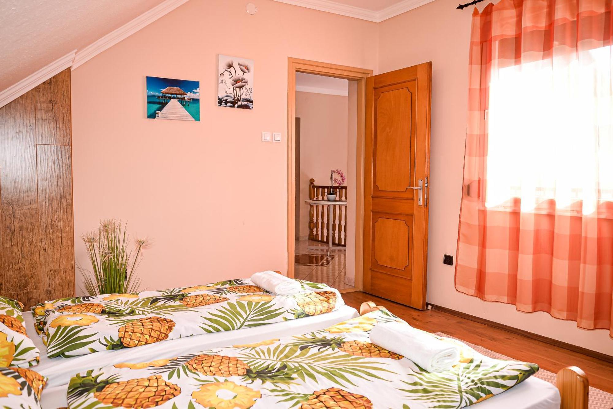 Hajnal Apartman Hajdúszoboszló Esterno foto
