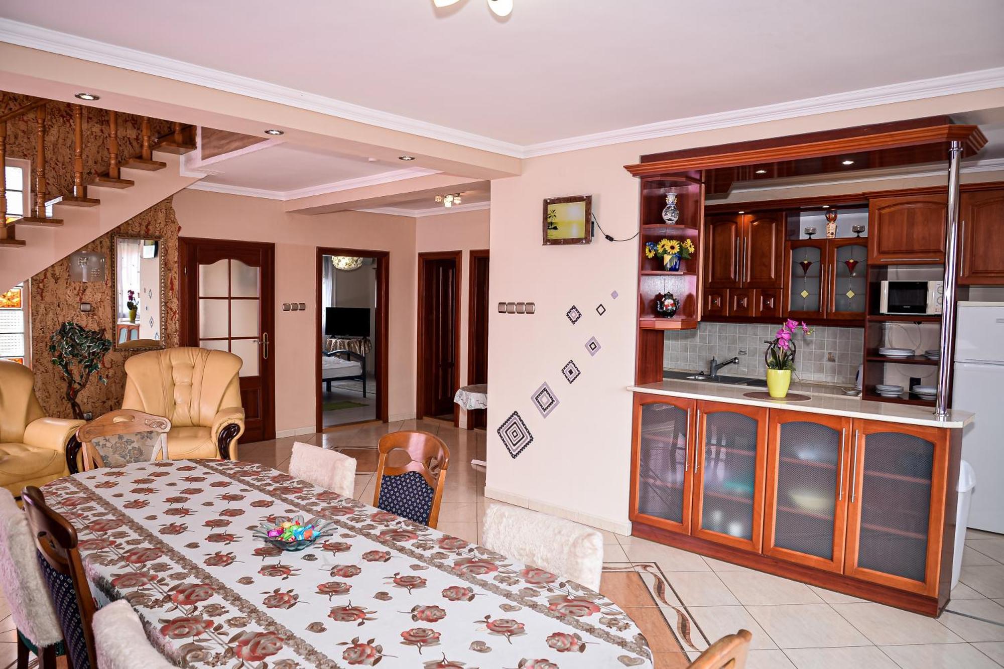 Hajnal Apartman Hajdúszoboszló Esterno foto